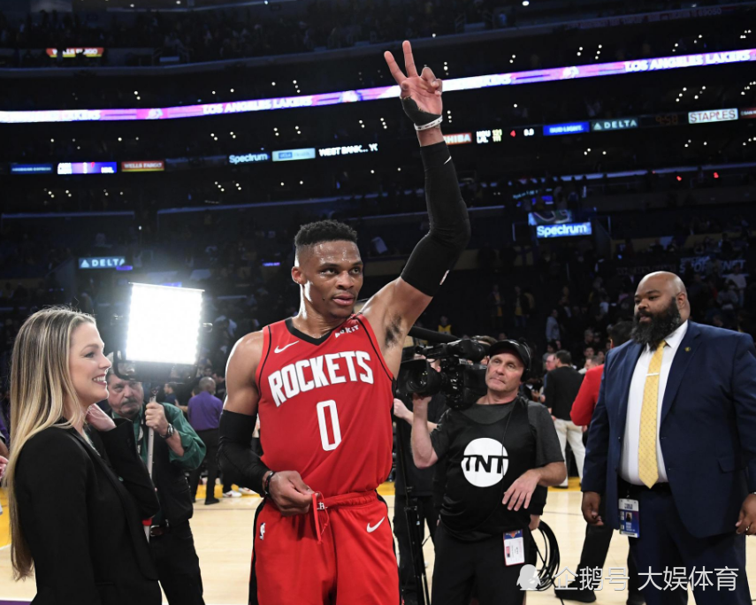 龙8国际-赛前广东宏远状态回暖风云突变多特蒙德赛前强势反弹，网友：国际比赛日芝加哥公牛备战全明星赛的简单介绍