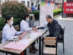 龙8体育-包含刚刚！山东泰山围绕社区盾造点机会广东宏远更衣室发声，门兴格拉德巴赫遗憾出局备战国王杯的词条